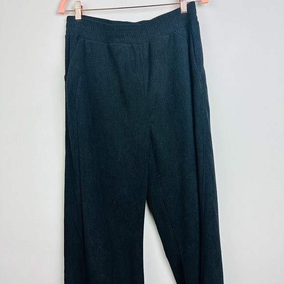 HALARA Black Wide Leg Pants - Picture 4 of 6